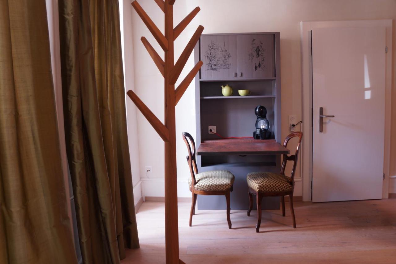 Maison Junod Romainmotier Buitenkant foto
